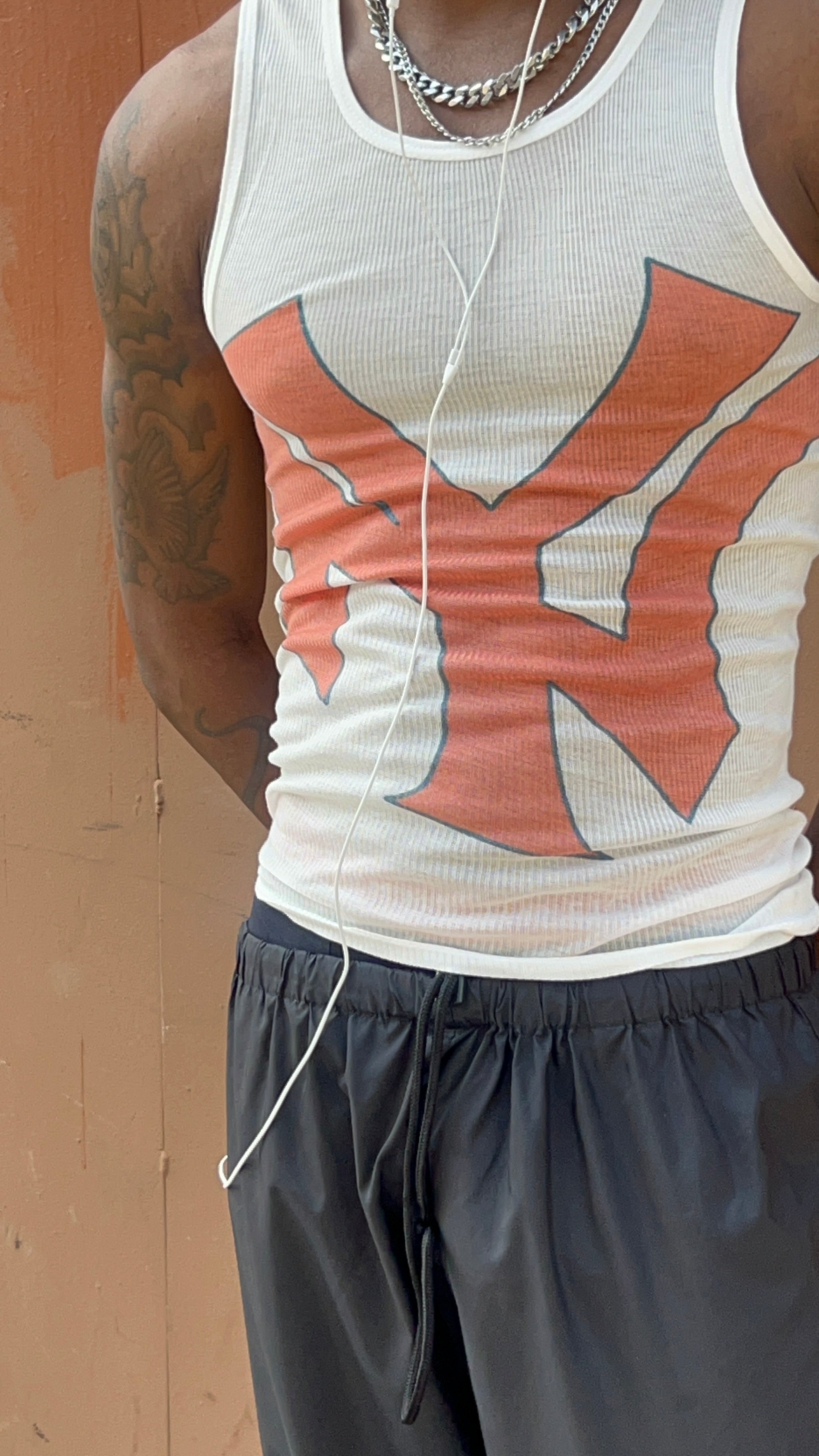 NYK WHITE TEE